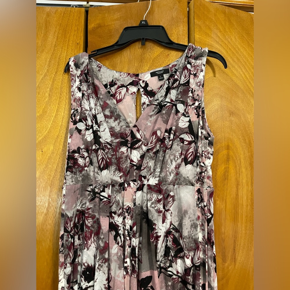 Floral High-Low Dress - Picture 2 of 3